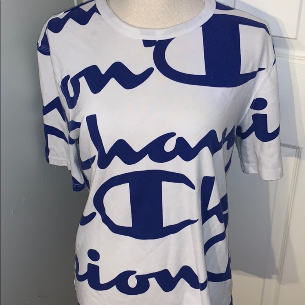 Champion tee shirt